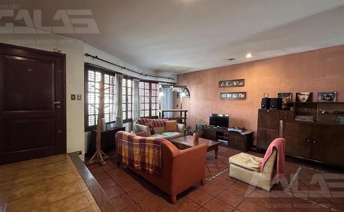 Casa en Venta | 5 Ambientes | Piscina | Quincho | Gran Oportunidad | Ituzaingo Norte 2