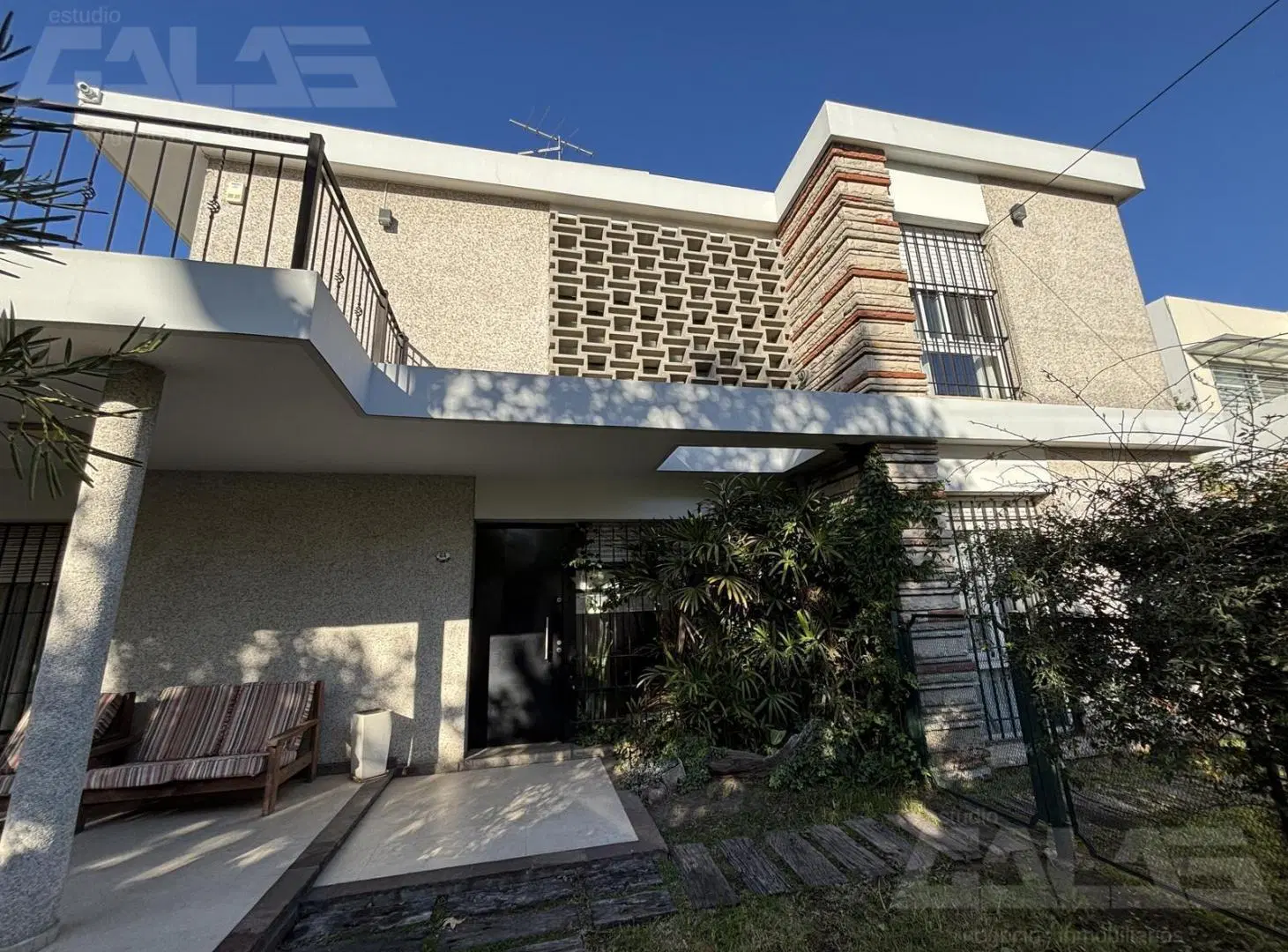 CASA | 6 AMBIENTES  | GALERIA | PARRILLA | COCHERA CUBIERTA | ITUZAINGÓ NORTE 5