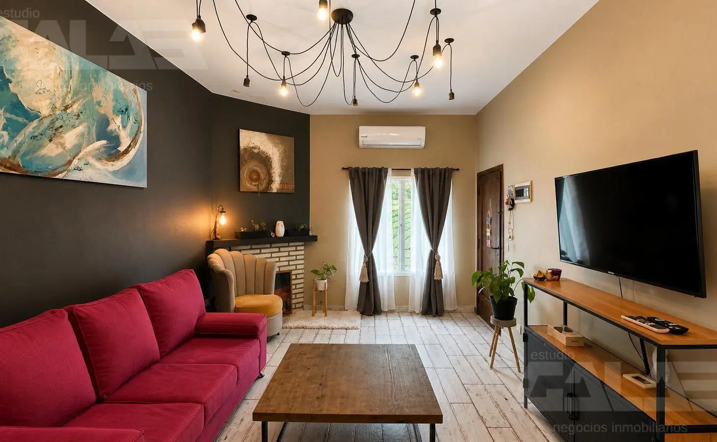 Casa 4 ambientes - 3 Dormitorios - 2 Baños - Pileta - Parque - Ituzaingo norte 3
