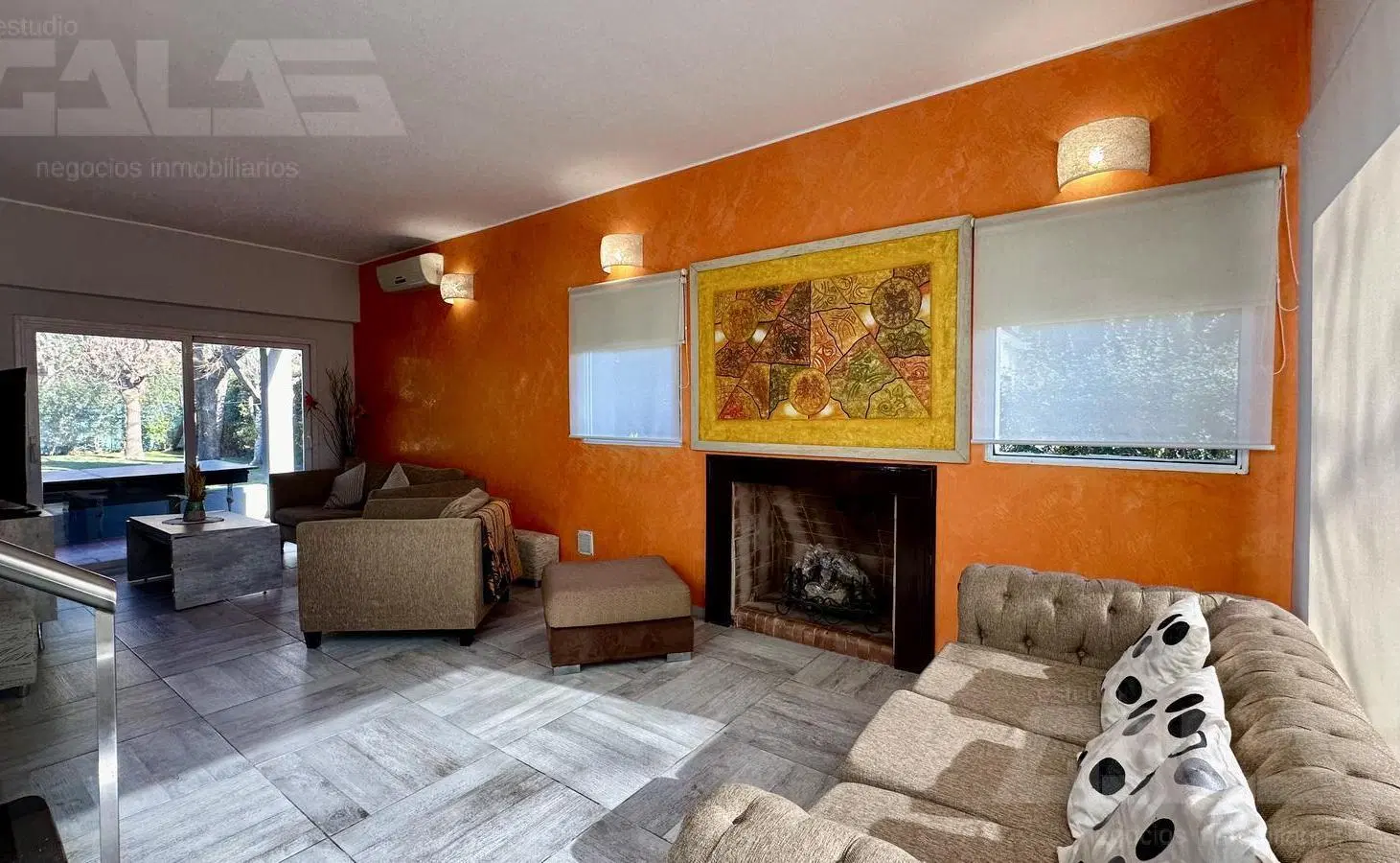Casa 5 ambientes, 4 dormitorio - Pileta - 2 baños - Quincho -  Francisco Alvarez 5