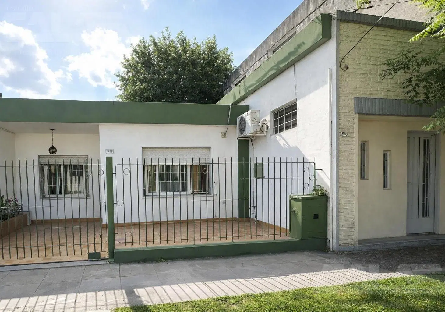Casa 4 ambientes con local en Ituzaingó Norte 2