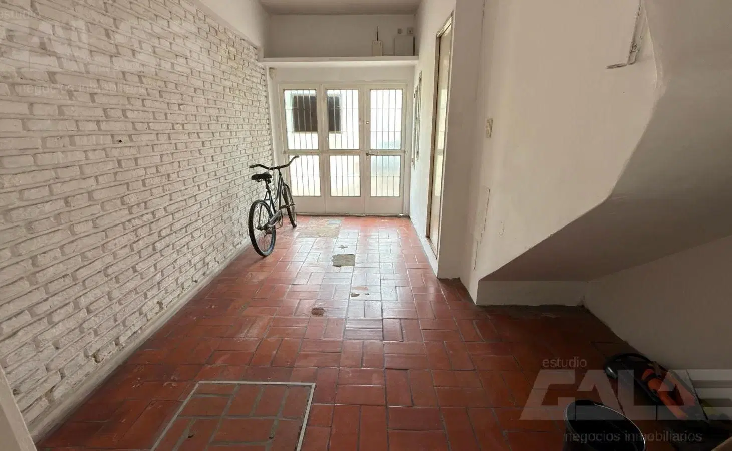 PH tipo casa de 5 ambientes en Castelar Norte – amplitud, ubicación y libertad 2