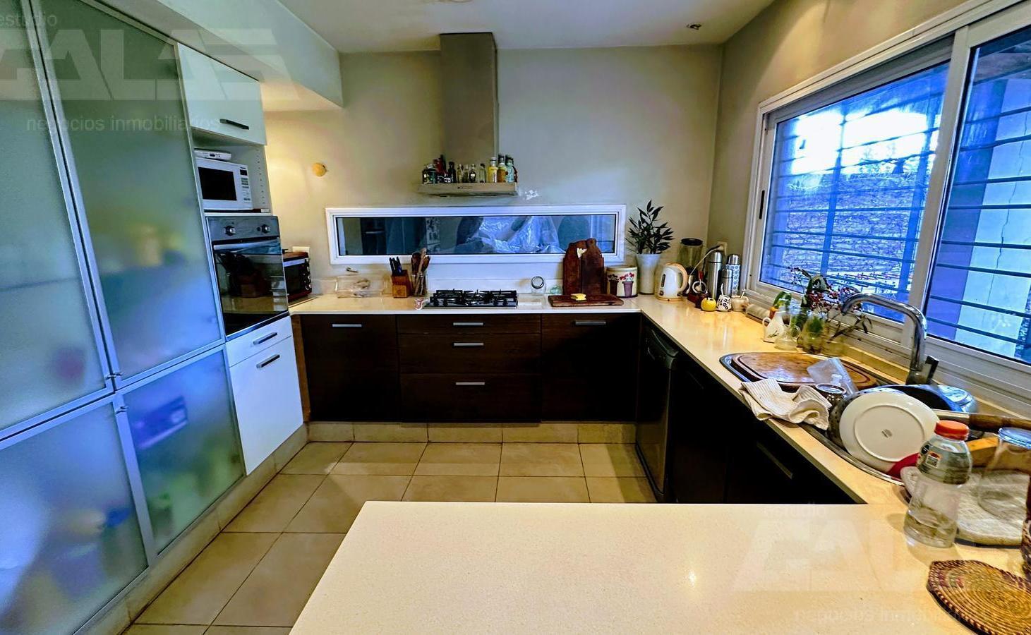 Foto de Muy Buen Chalet De 5 Ambientes En Excelente Estado Y En Excelente Zona, imagen 5