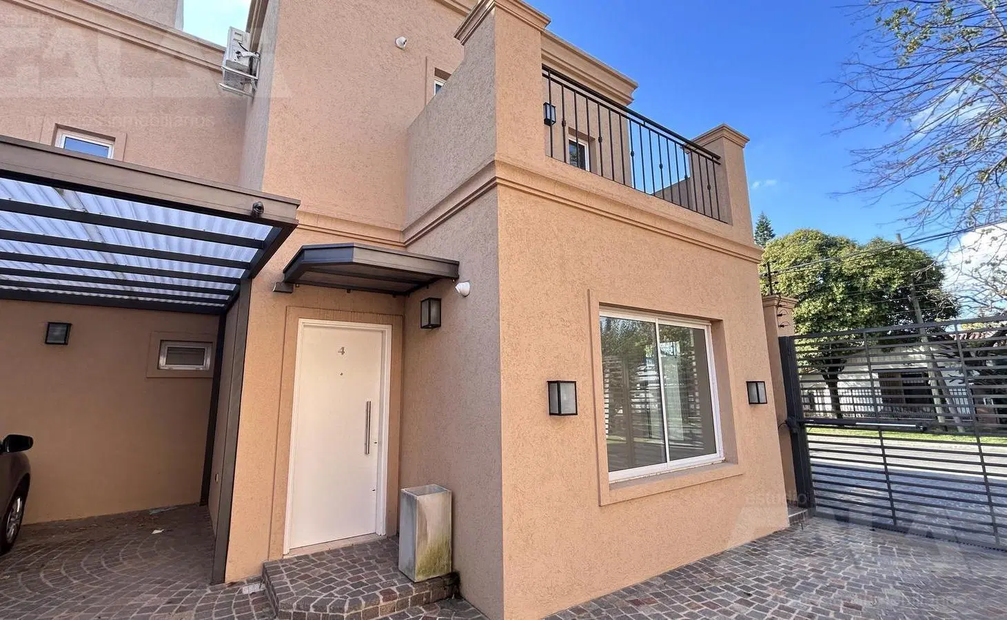 Casa en Venta | 5 Ambientes | Jardín | Parrilla | Complejo Cerrado | ITUZAINGÓ SUR 3
