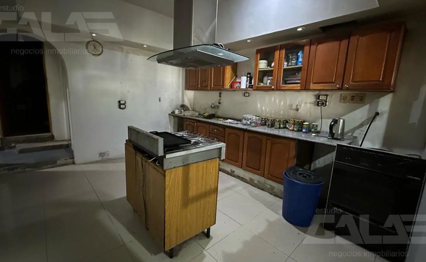 CASA | 6 AMBIENTES | A REFACCIONAR | GRAN POTENCIAL | COCHERA MÚLTIPLE | ITUZAINGÓ/PADUA 4