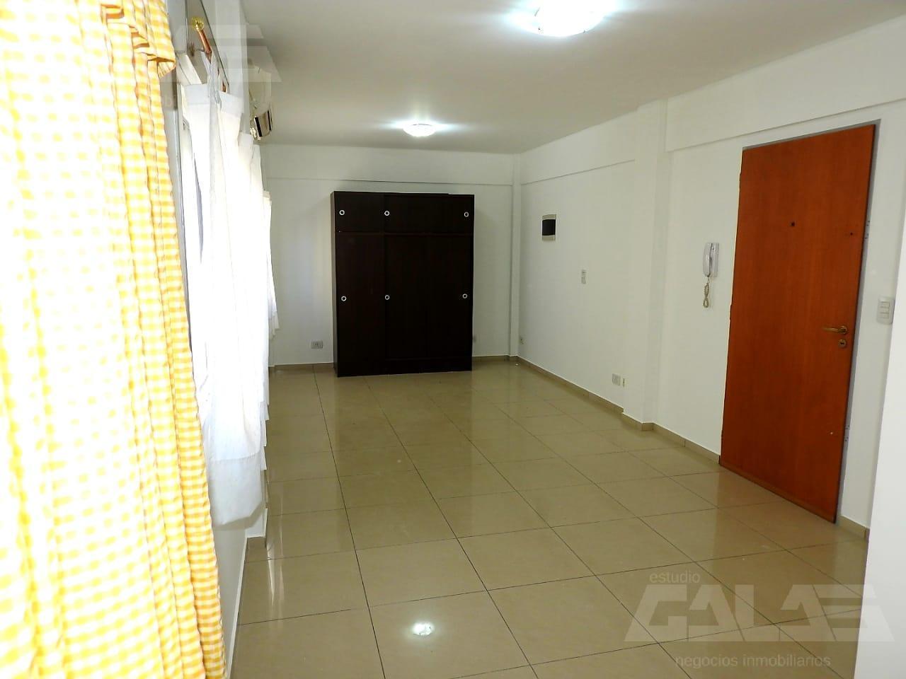 Foto de Monoambiente para vivienda o uso profesional Castelar!!, imagen 1