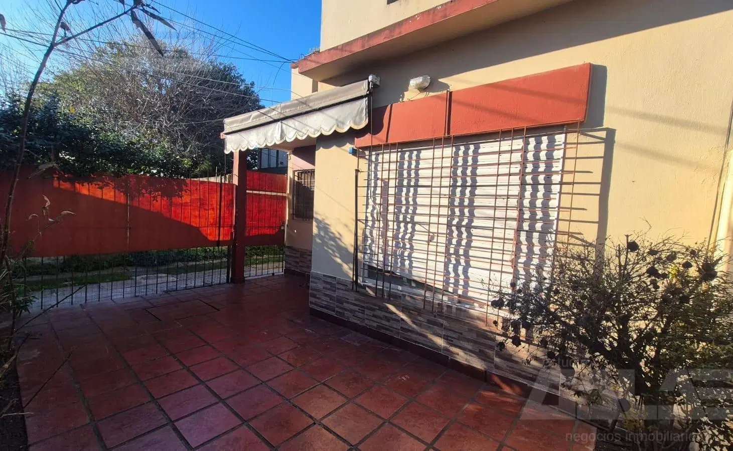 ALQUILER PH | 4 AMBIENTES |EXCELENTE ESTADO | SIN EXPENSAS| ITUZAINGO 3