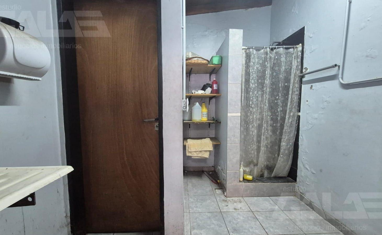 Foto de Galpón en Morón- Ideal Distribuidores –Logística –almacenamiento–570 Metros., imagen 1