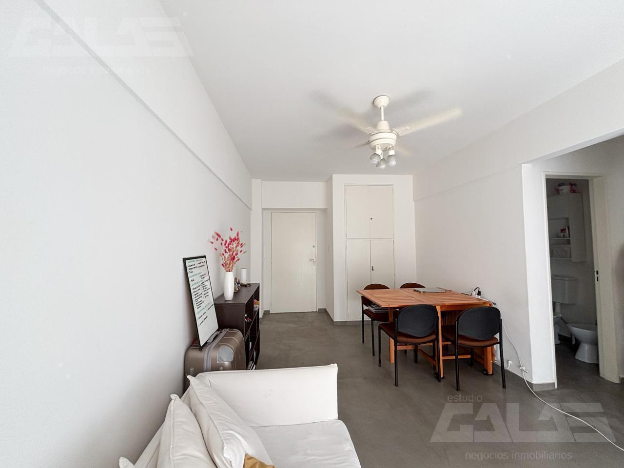 Foto de Venta departamento 2 ambientes a 1 cuadra de estación Ramos Mejía, imagen 1