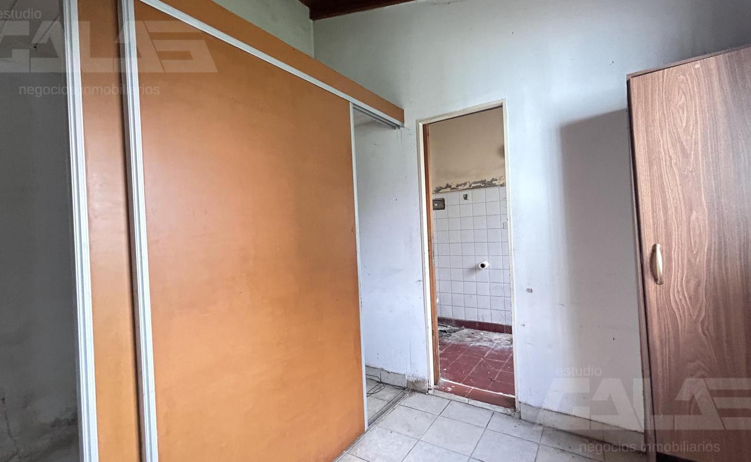 Foto de CASA | 3 AMBIENTES | JARDÍN | LOTE PROPIO | COCHERA | ITUZAINGÓ NORTE, imagen 5