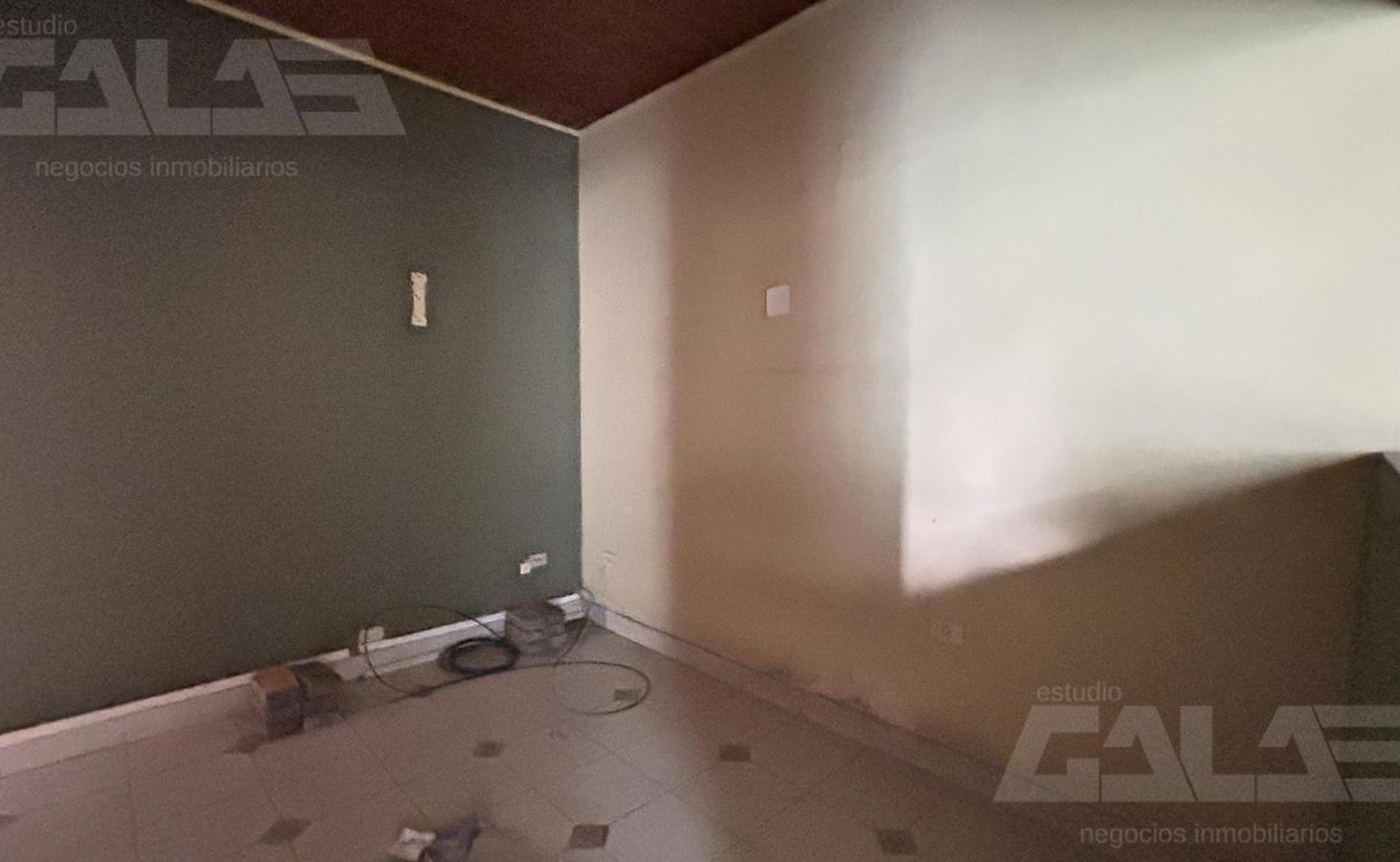 Foto de CASA | 3 AMBIENTES | JARDÍN | LOTE PROPIO | COCHERA | ITUZAINGÓ NORTE, imagen 4