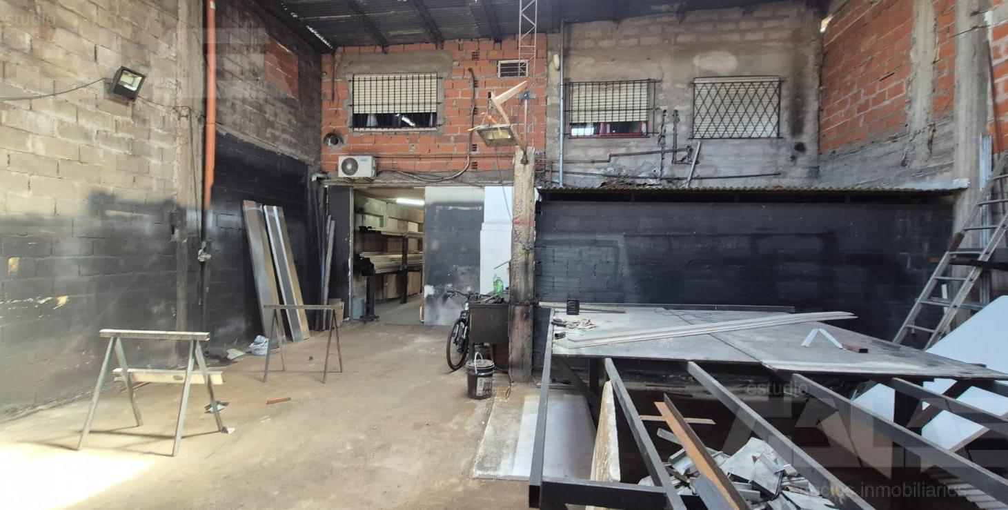 Foto de VIVIENDA MULTIFAMILIAR-GALPON -VILLA TESEI, imagen 4