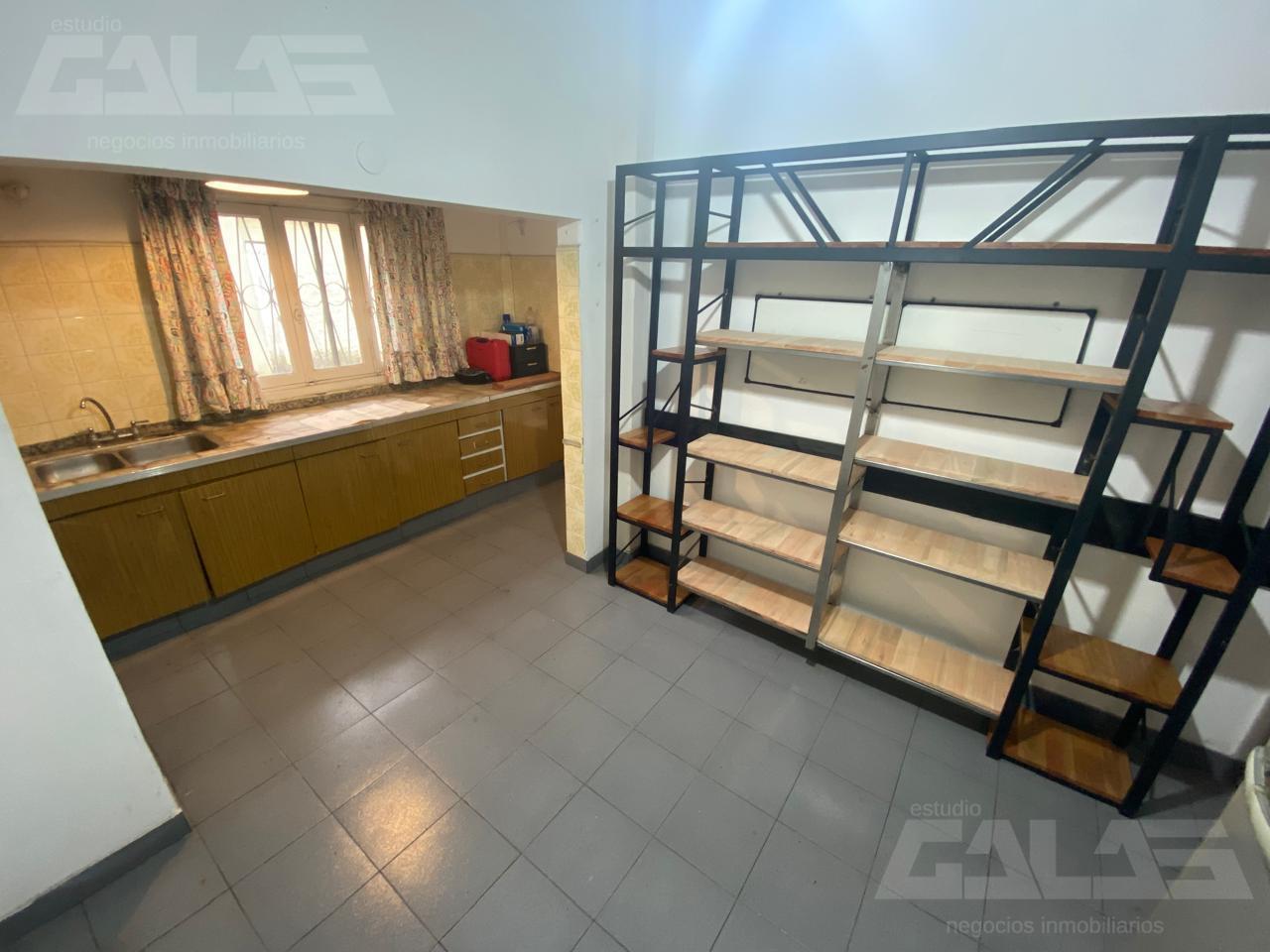 Foto de Casa en venta en El Palomar, Curva del Mate, con 2 dormitorios, jardín, imagen 2