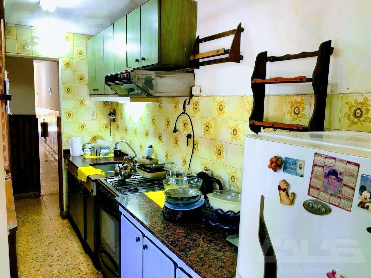 Foto de Oportunidad! Casa 3 dormitorios en Castelar Sur - Terreno 256m², imagen 1