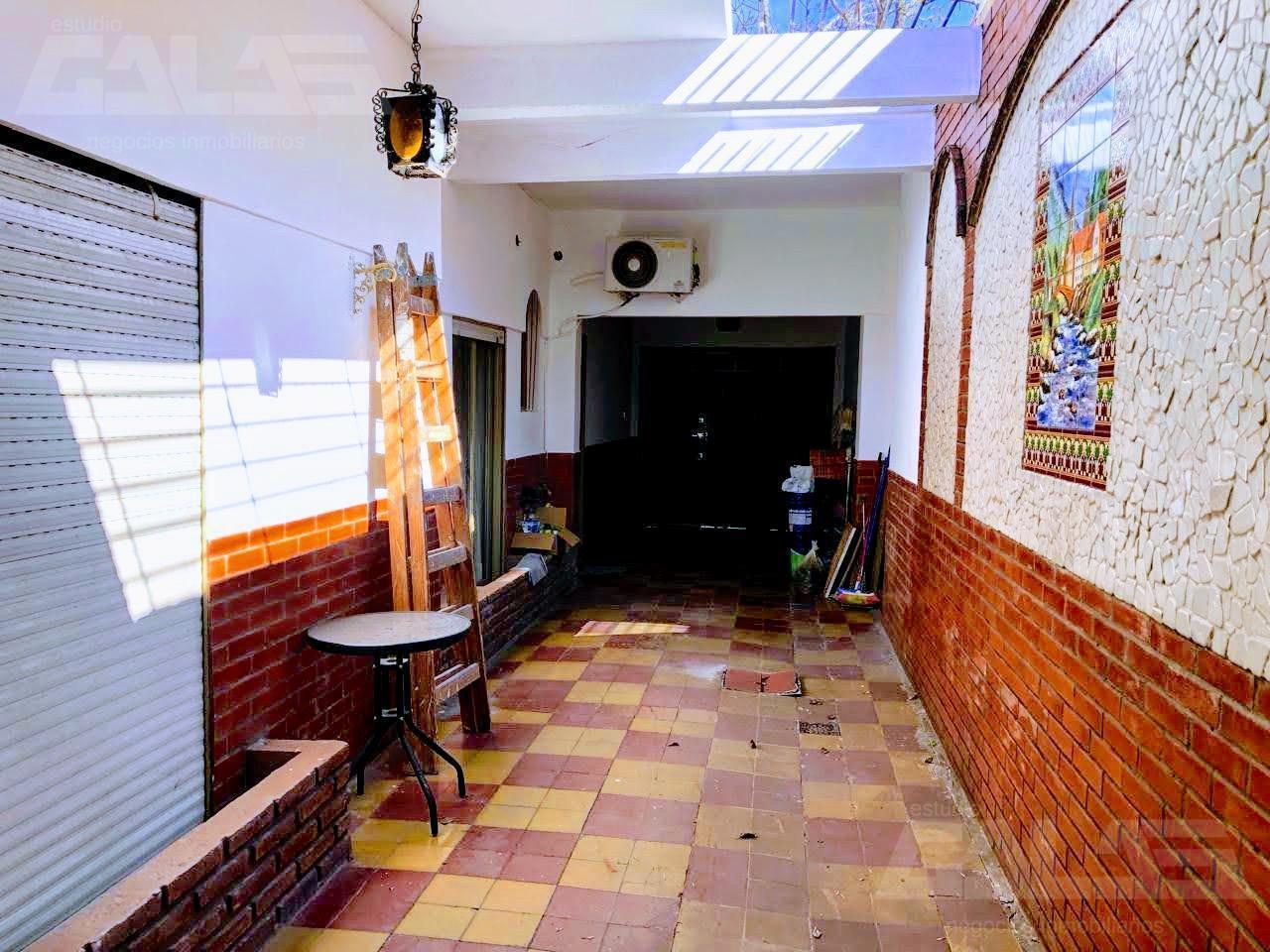 Foto de Oportunidad! Casa 3 dormitorios en Castelar Sur - Terreno 256m², imagen 4