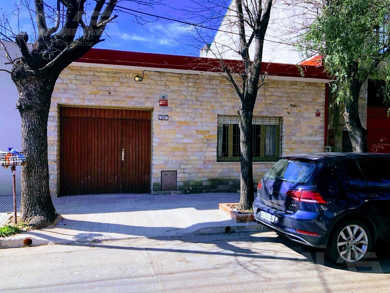 Foto de Oportunidad! Casa 3 dormitorios en Castelar Sur - Terreno 256m², imagen 3
