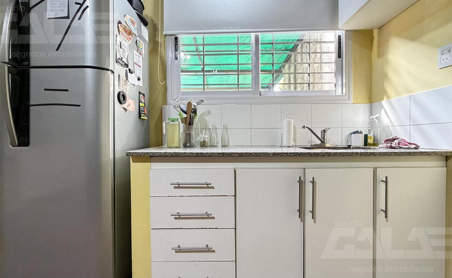 Foto de CASA | 4 AMBIENTES | JARDÍN | 3 DORMITORIOS | GALERÍA | CASTELAR SUR, imagen 3