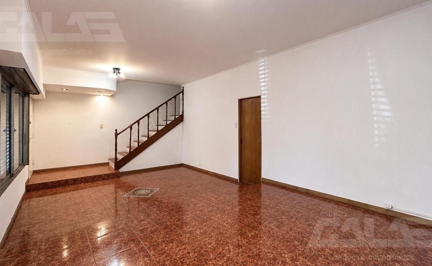 Foto de CASA | 6 AMBIENTES | PISCINA | LISTA PARA MUDARSE | COCHERA DOBLE |, imagen 1