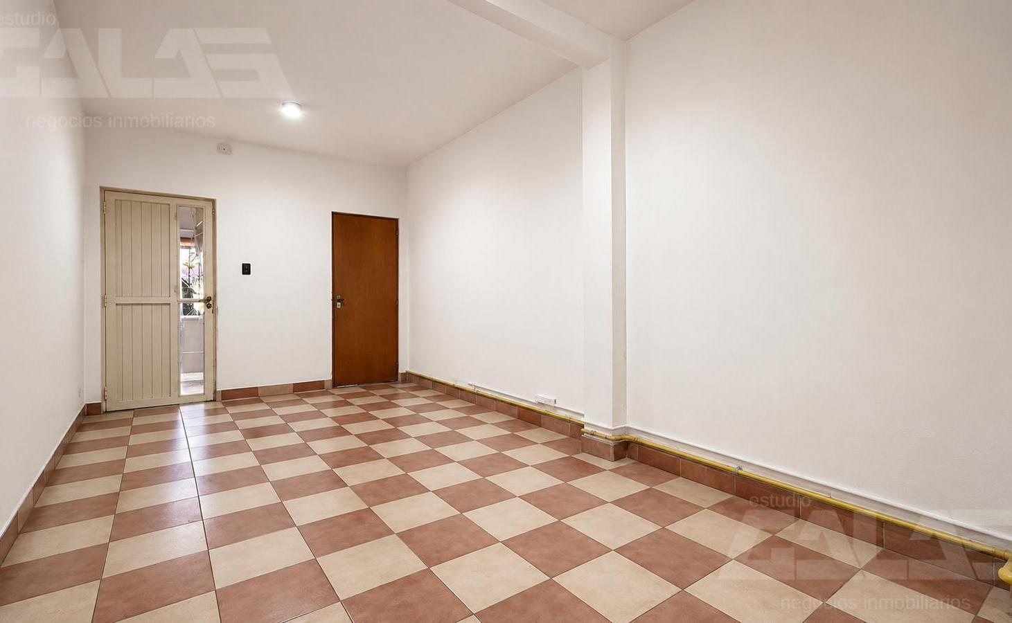 Foto de CASA | 6 AMBIENTES | PISCINA | LISTA PARA MUDARSE | COCHERA DOBLE |, imagen 4