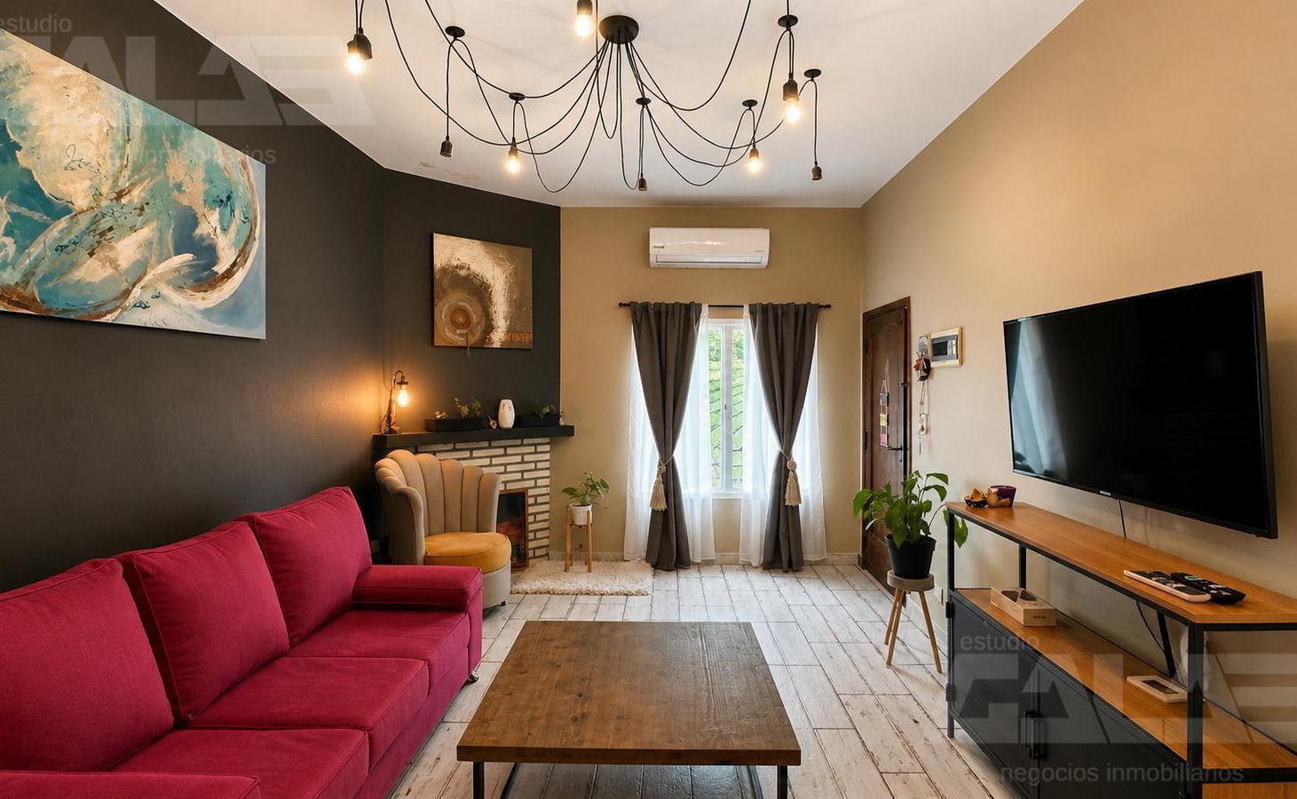 Foto de Casa 4 ambientes - 3 Dormitorios - 2 Baños - Pileta - Parque, imagen 1