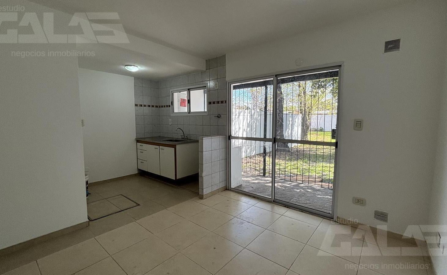 Foto de DÚPLEX | 3 AMBIENTES | HERMOSO PARQUE | EXCELENTE CALIDAD | COCHERA |, imagen 4