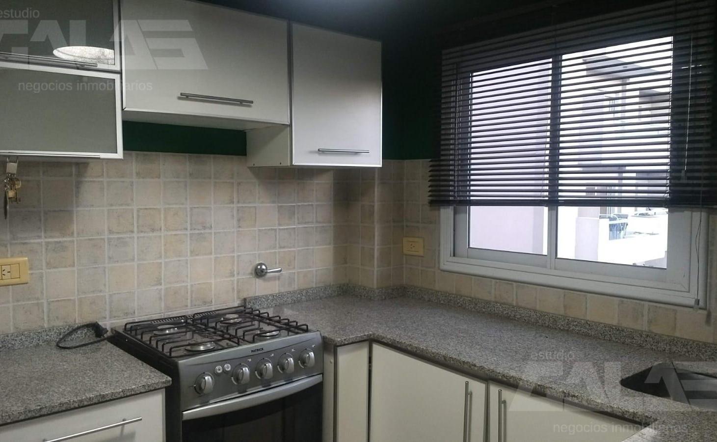 Foto de ALQUILER DEPARTAMENTO 2 AMBIENTES AMPLIOS Y LAVADERO EN CASTELAR NORTE, imagen 5