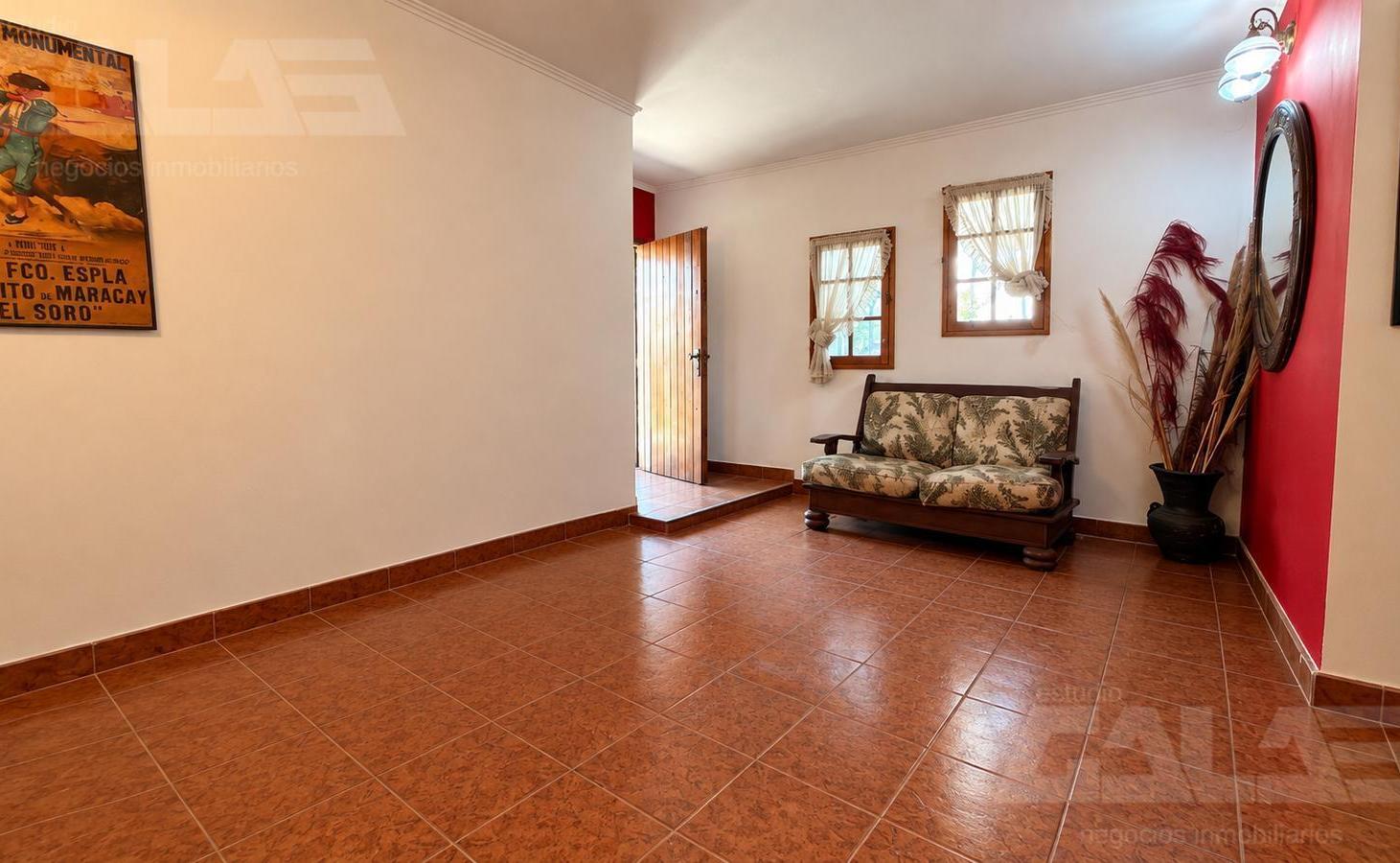 Foto de Casa en Ituzaingó, 5 ambientes, 3 dormitorios, amplio parque, imagen 5