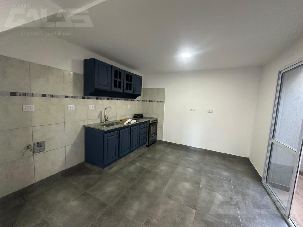 Foto de Departamento 2 ambientes a 1 una cuadra de la estacion, imagen 2