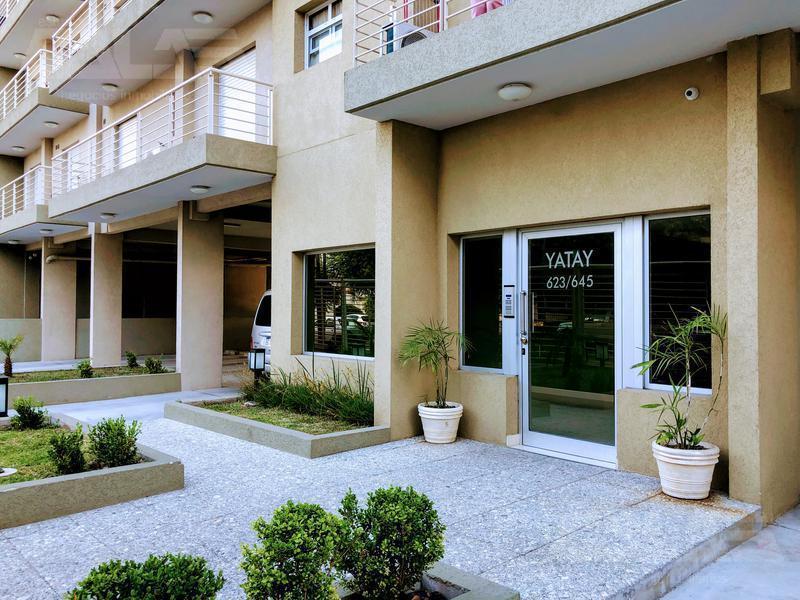 Foto de Departamento y dos cocheras - Morón, imagen 1