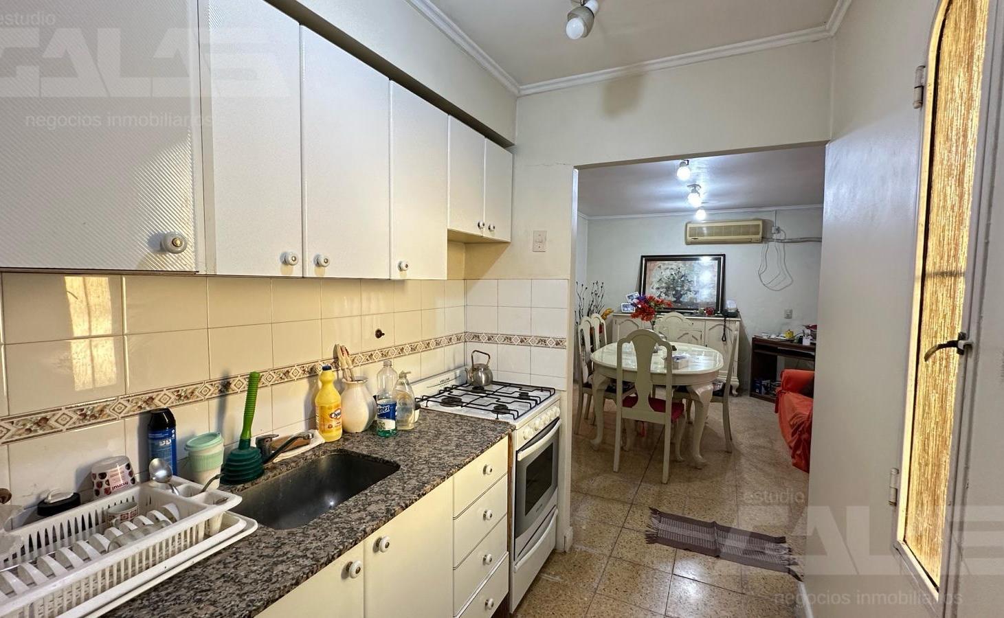 Foto de Casa 3 ambientes - 2 dormitorios - Patio - Jardín - Ituzaingó norte, imagen 5