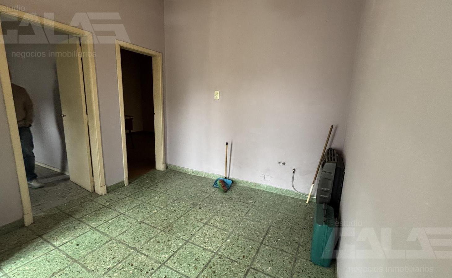 Foto de CASA | 4 AMBIENTES | LOCAL | COCHERA | ITUZAINGÓ SUR, imagen 5