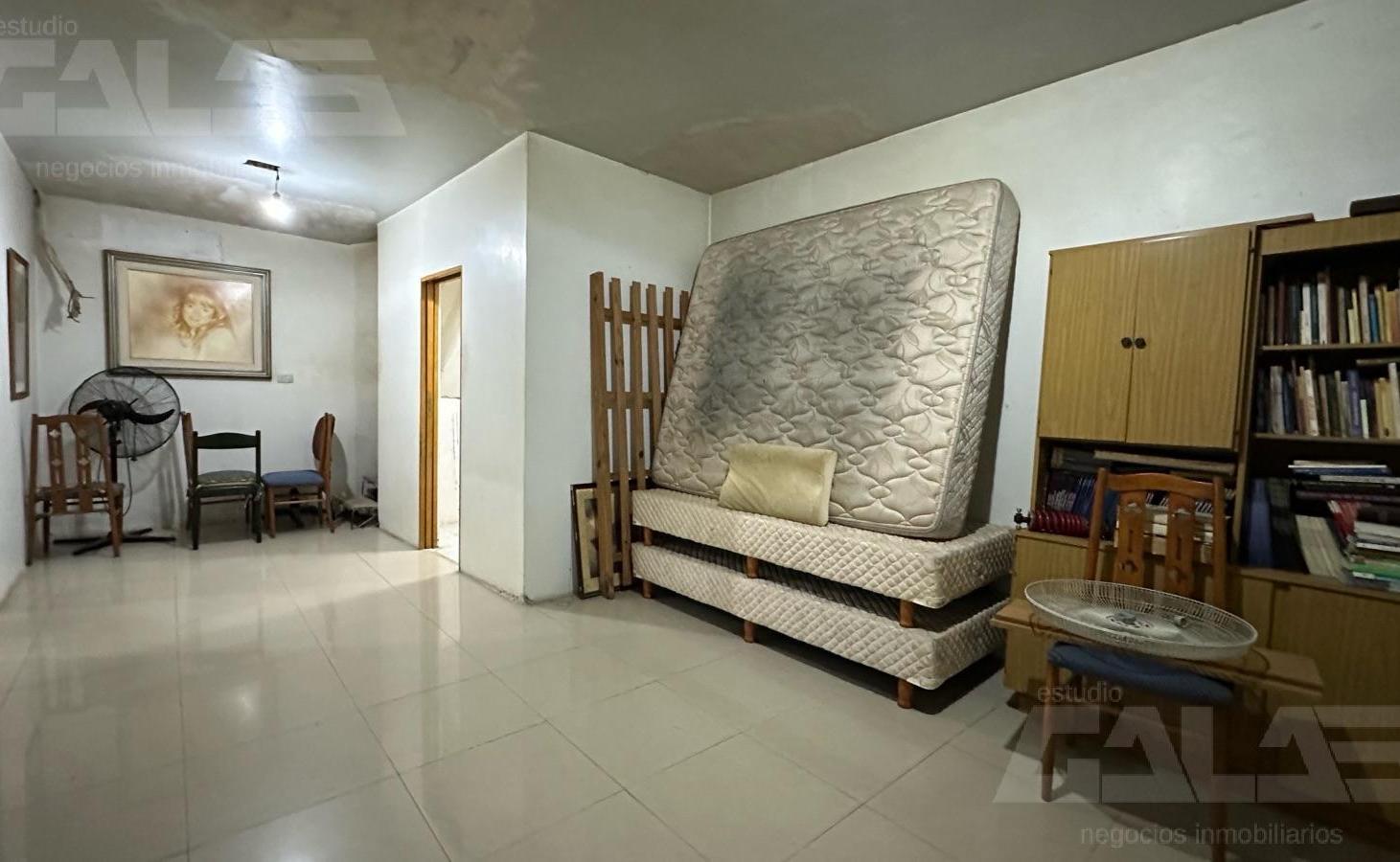 Foto de CASA | 6 AMBIENTES | A REFACCIONAR | GRAN POTENCIAL | COCHERA MÚLTIPLE, imagen 5