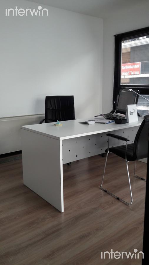 Excelente Semipiso de Categoría. Planta Libre con Divisiones. Seg 24 Hs 5