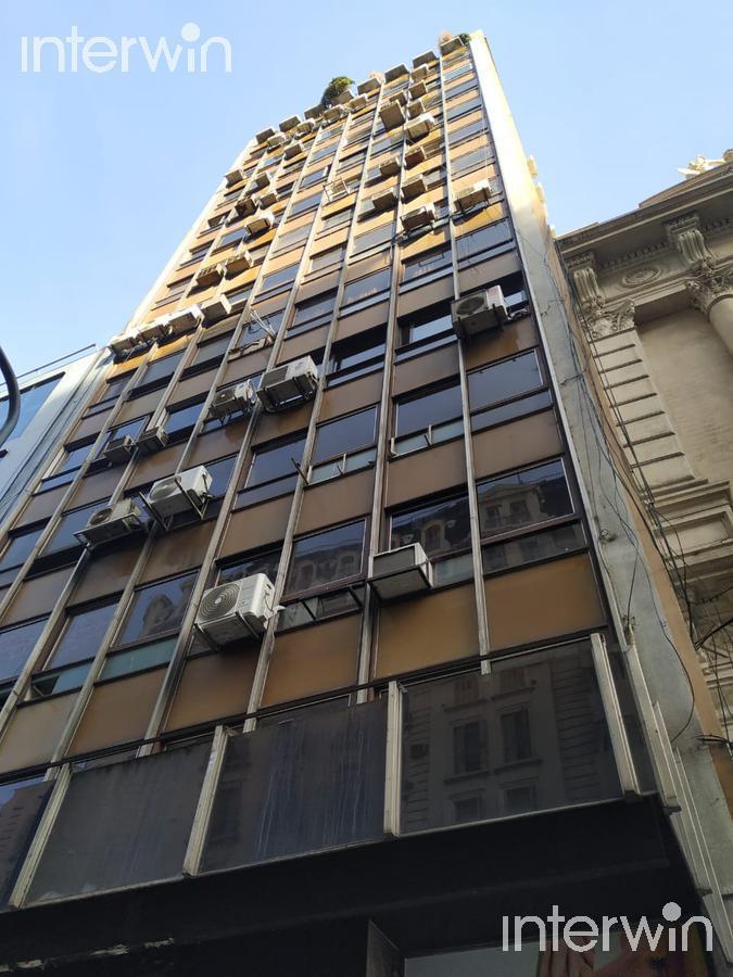 Oficina de 113 m en Dúplex, Piso Alto, Mucha Luz. Recepción 7 Despachos. Seguridad. 1