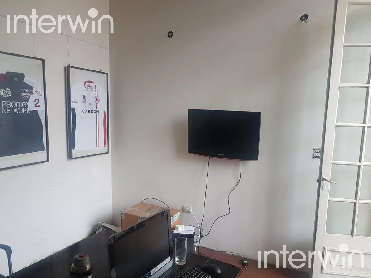 Excelente Petit Ho Local en Pb, 3 Pisos de Oficinas, 430 m² Tot. 2