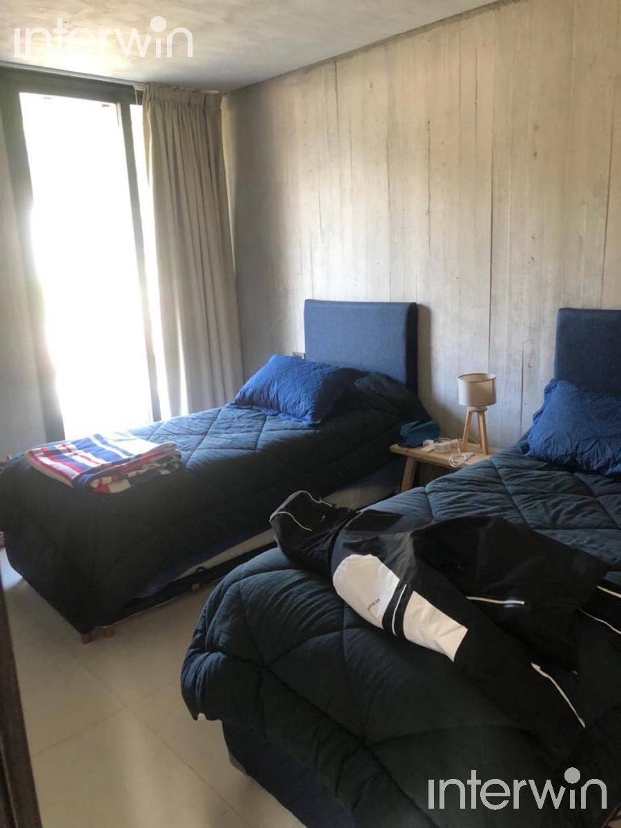 Casa - 5 Ambientes con Pileta, Quincho y Parrilla - Costa Esmeralda - Venta 3