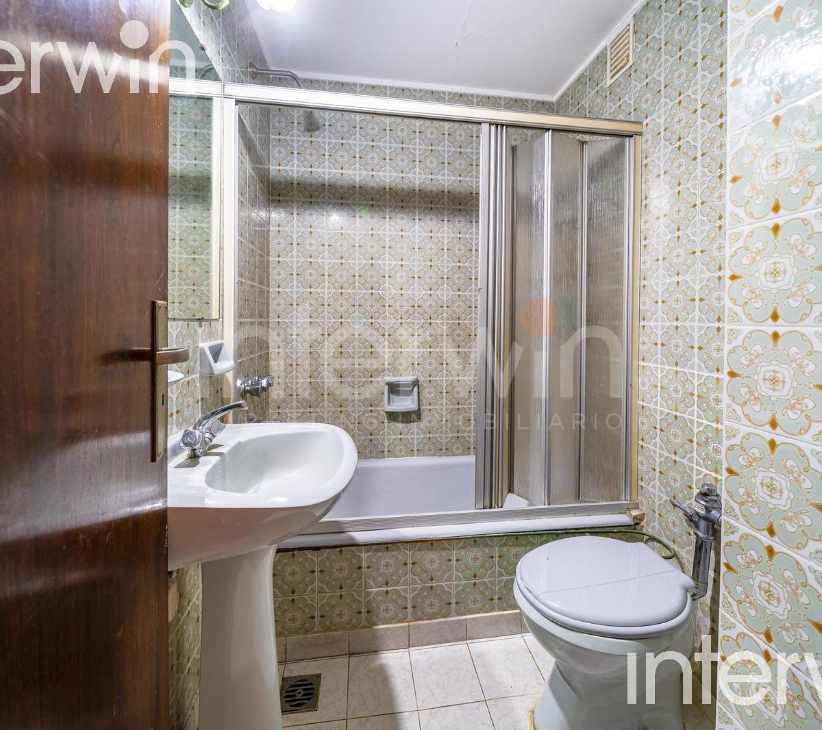 Departamento - 4 Ambientes con Cochera - Caballito - Venta 2