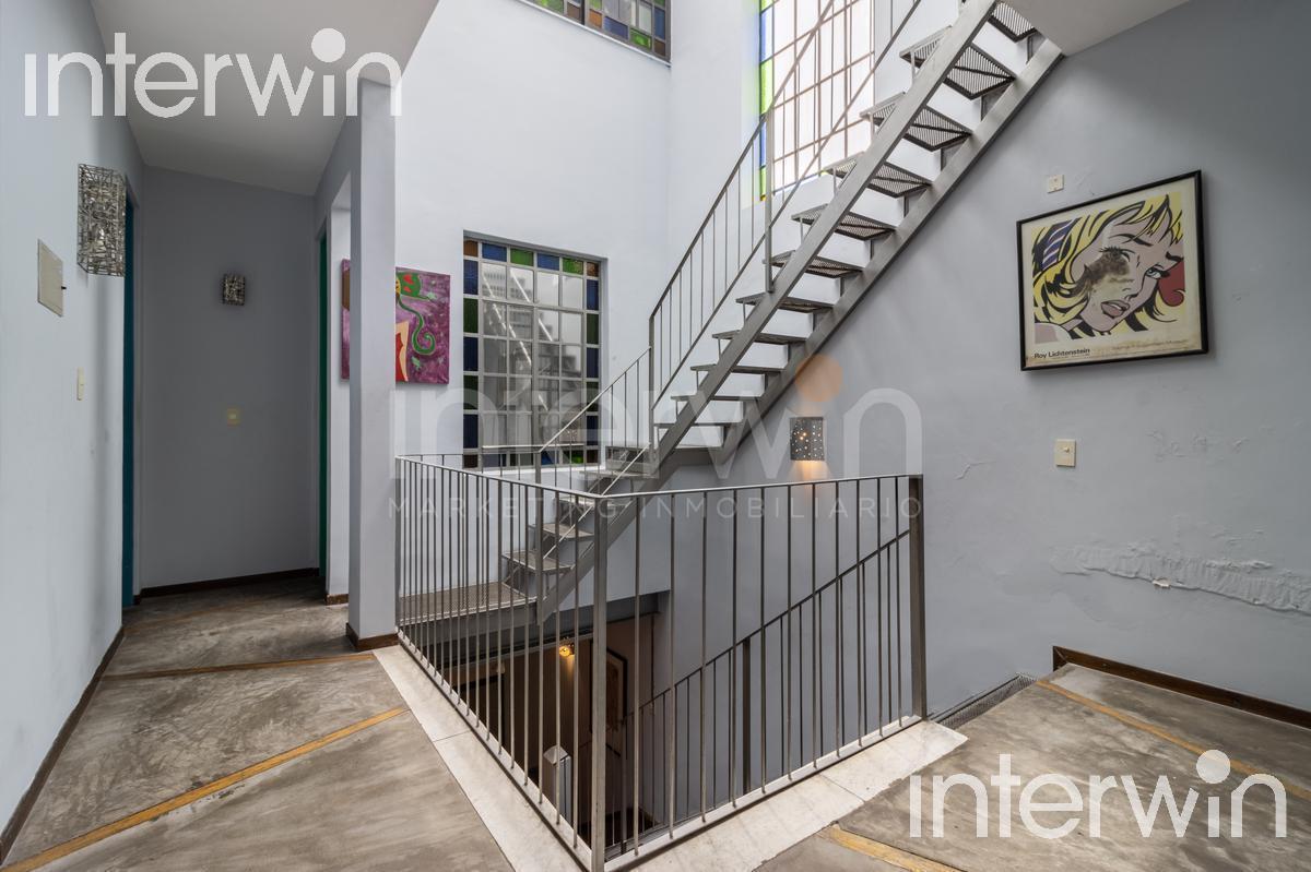 Espectacular Casa en 3 Plantas Más 2 Entrepisos y Gran Terraza - Palermo - Venta 2