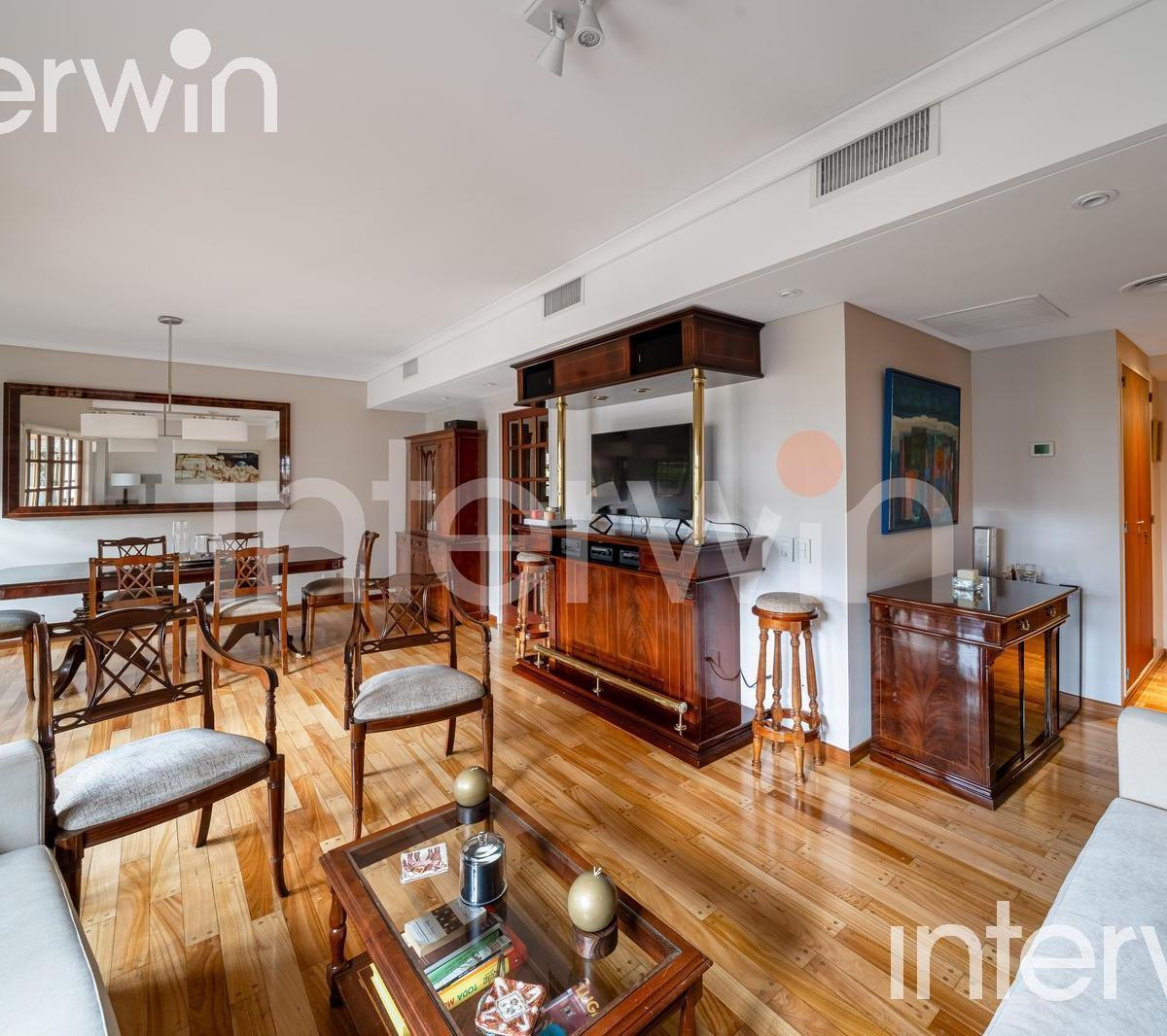 Departamento - 4 Ambientes C/balcón y Cochera - Caballito - Venta 2
