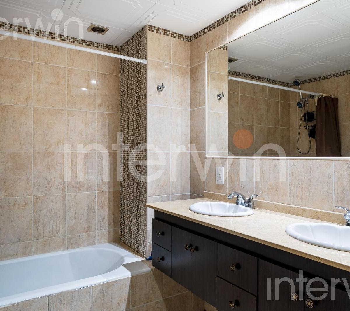 Departamento - Duplex - 4 Ambientes con Doble Balcon - San Telmo. 3