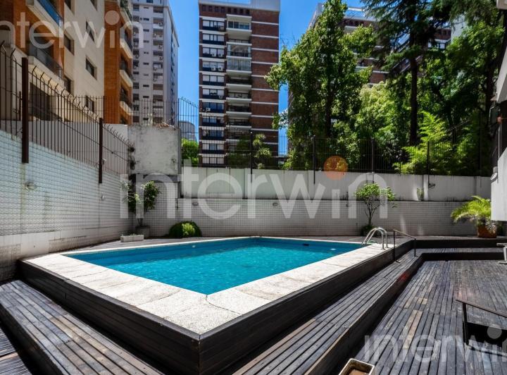Piso en Belgrano, 5 Ambientes, 3 dormitorios, 2 cocheras. Venta 3