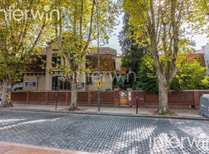 Venta casa inglesa de 3 plantas - Belgrano - Belgrano R 3