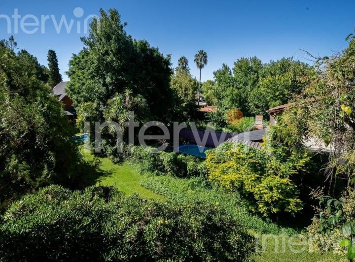 Casa - 5 Ambientes - con piscina y cocheras - Tigre - VENTA 5