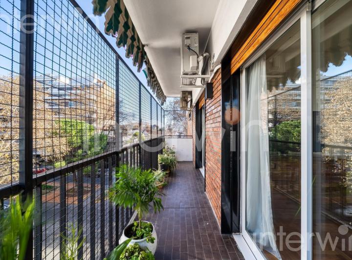 Departamento - 4 Ambientes y dependencias - con balcón, baulera y cochera - Belgrano R - VENTA 1