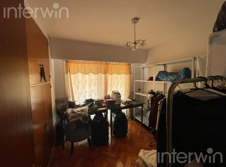 Piso de 4 dormitorios con Cochera Fija. Venta - Flores. 3