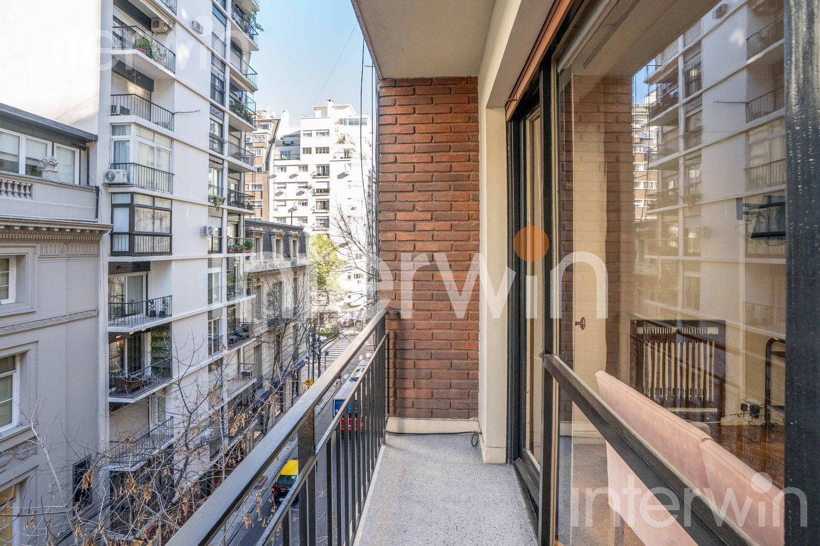 Foto de Departamento en Venta - 3 Ambientes - Balcón - Dependencias - Recoleta, imagen 2