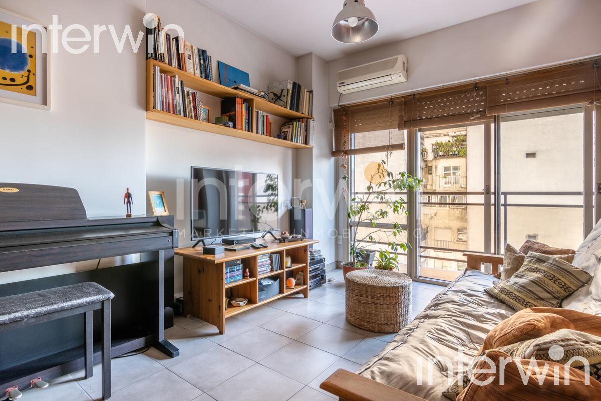Departamento en Venta - 2 ambientes - Balcón - Luminoso - Apto Profesional - Congreso