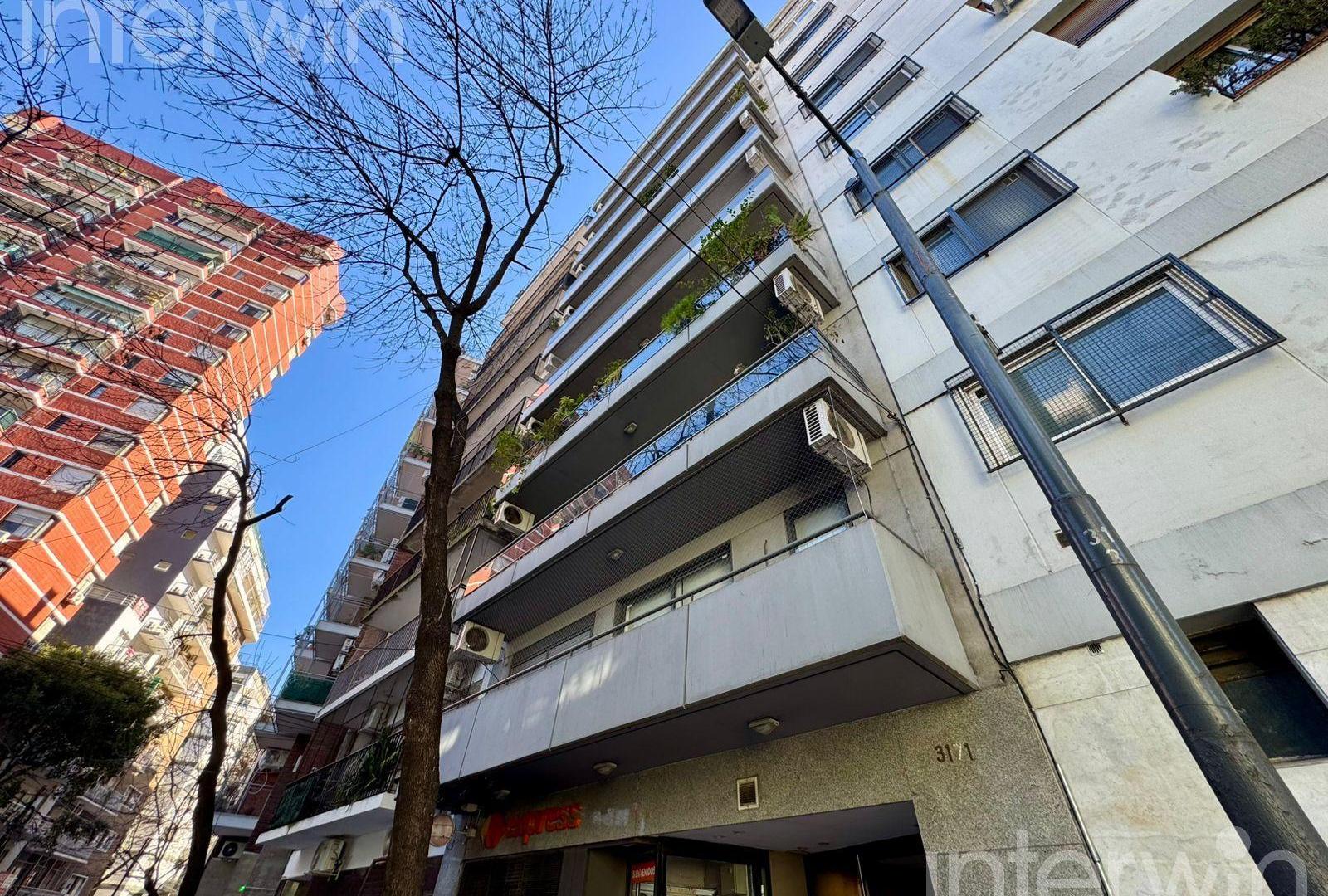 Departamento en Venta - Monoambiente con Balcón - Baulera - Luminoso - Recoleta