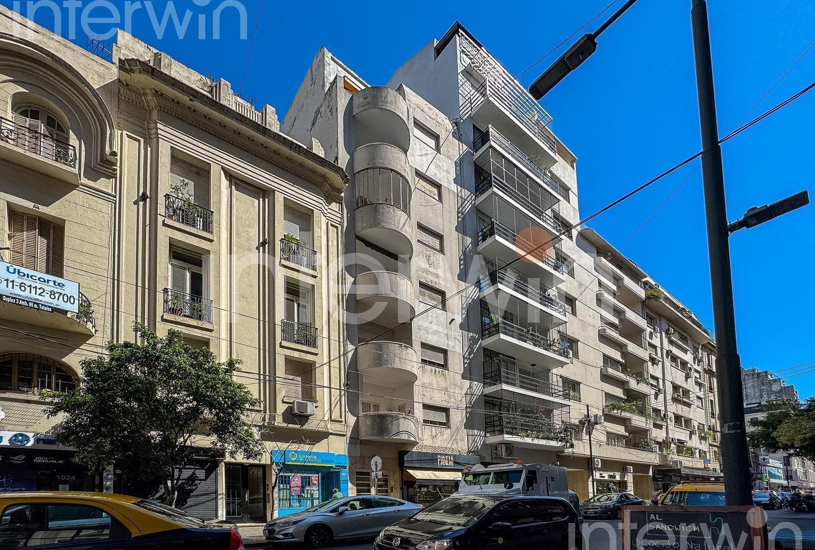 Departamento en Venta - 3 Ambientes - Balcón - Muy luminoso - Recoleta