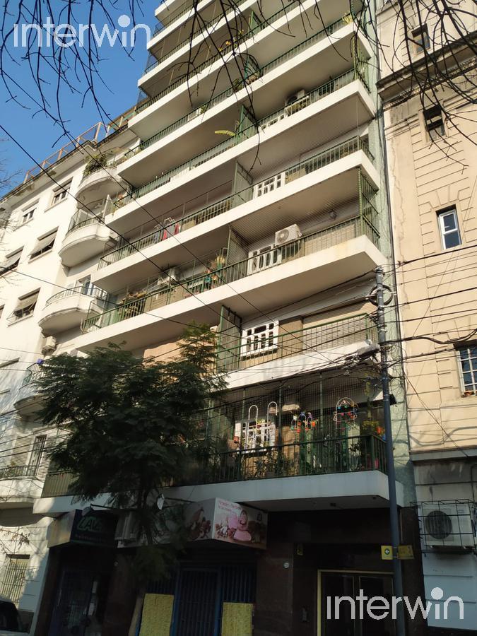 Departamento en Venta - 4 Ambientes - Dependencias - Balcón / Terraza - Constitución